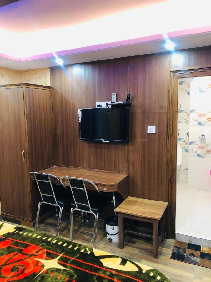 Valley Crown B&B ชิมลา ภายนอก รูปภาพ